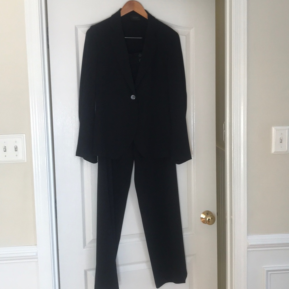 Tombolini Black Pant Suit